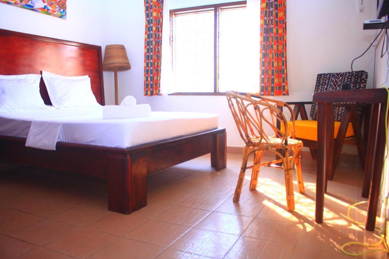 Fiiaa Hotel Yaounde Luaran gambar
