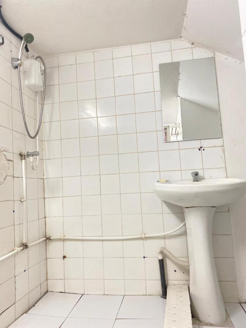 Fiiaa Hotel Yaounde Luaran gambar