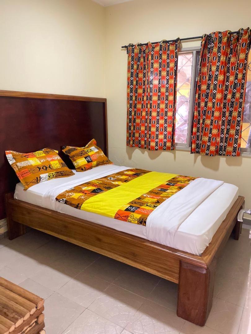 Fiiaa Hotel Yaounde Luaran gambar