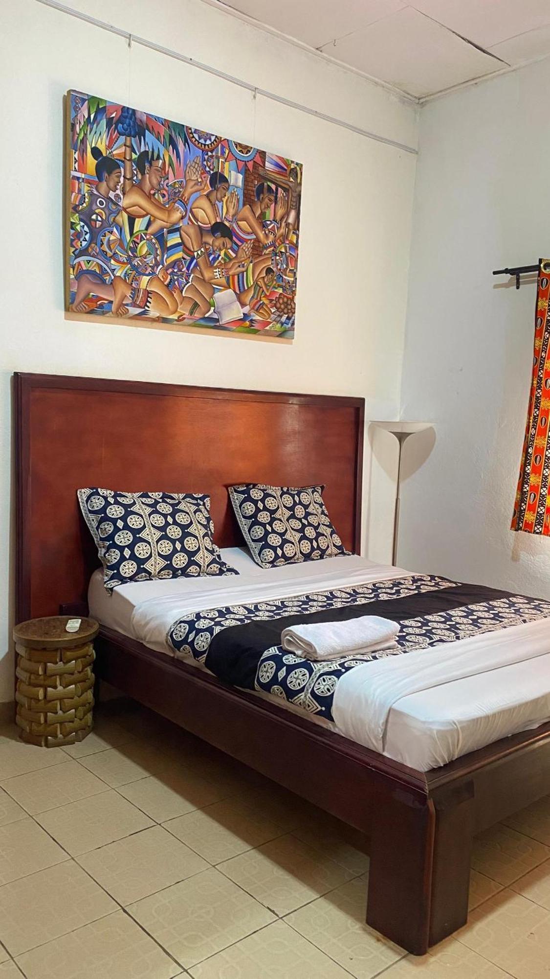 Fiiaa Hotel Yaounde Luaran gambar
