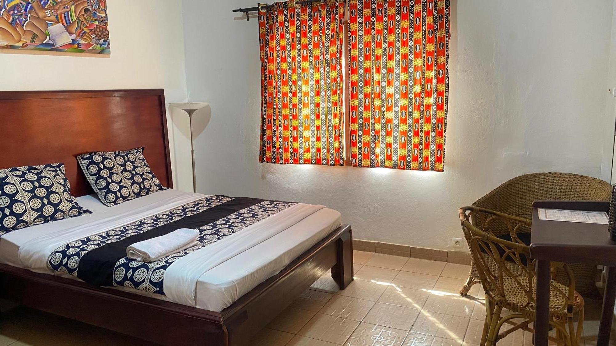 Fiiaa Hotel Yaounde Luaran gambar